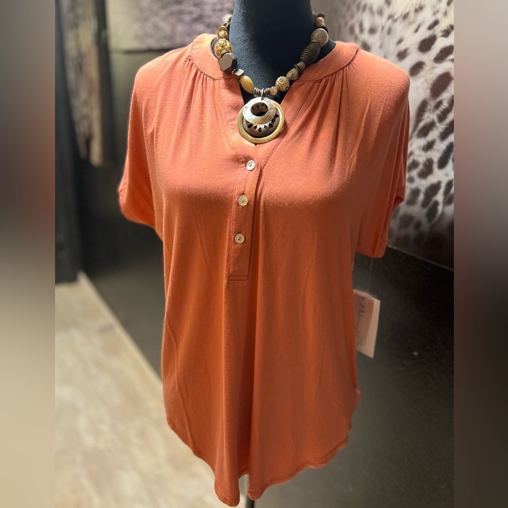 🧡NWT-PHILOSOPHY BURNT ORANGE SUPER CUTE BLOUSE SZ M🧡🧡 - Picture 2 of 9